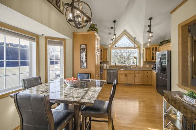 1003 Theresa Marie Drive, Elko New Market, MN 55054