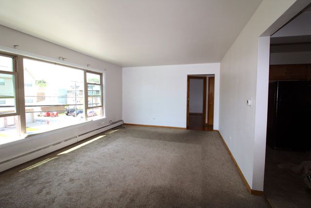 6151 S 76th Avenue 2N, Summit, IL 60501