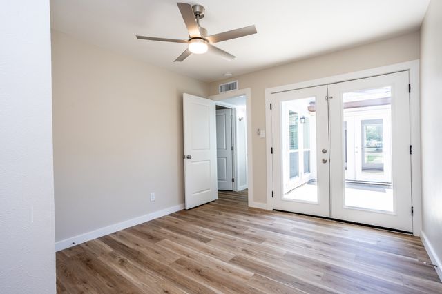 514 Matterhorn Street, Cedar Hill, TX 75104