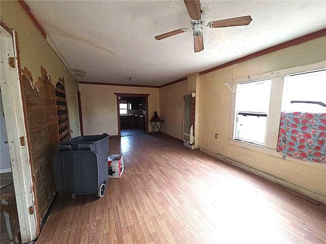 515 E Henrietta Ave, Kingsville, TX 78363