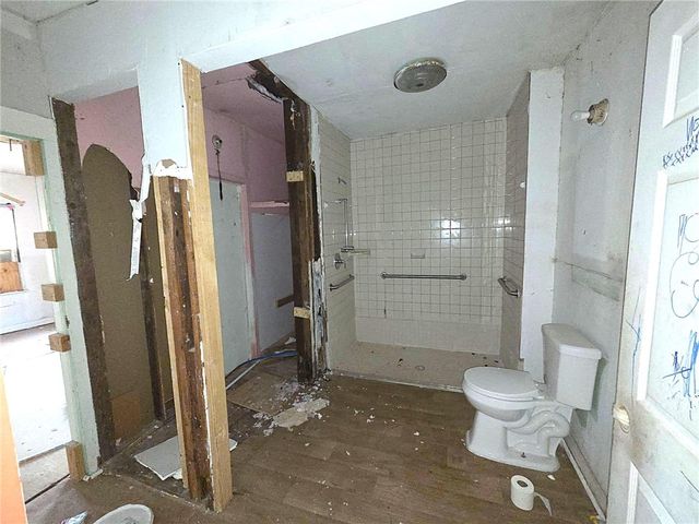 515 E Henrietta Ave, Kingsville, TX 78363