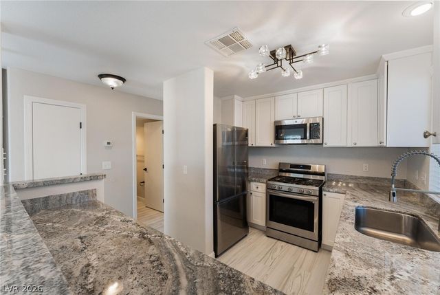 50 Belle Point Avenue, Las Vegas, NV 89123