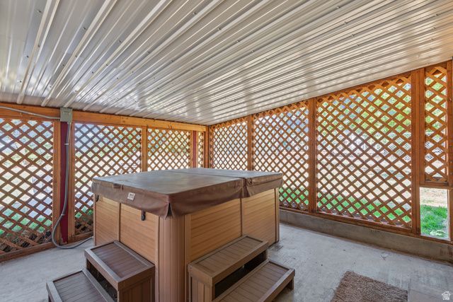 608 S 1000 E, Clearfield, UT 84015