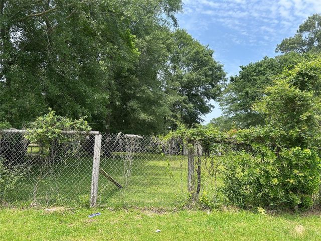 27455 Saddle Rock Lane Lane, New Caney, TX 77357