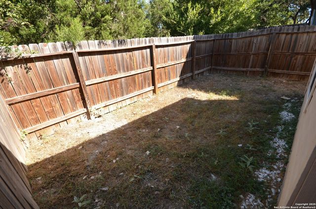 8915 Maverick Draw, San Antonio, TX 78250