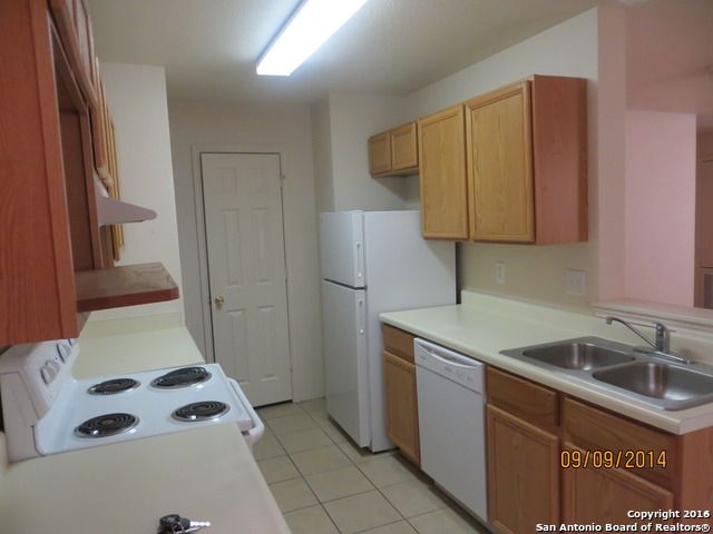 8915 Maverick Draw, San Antonio, TX 78250