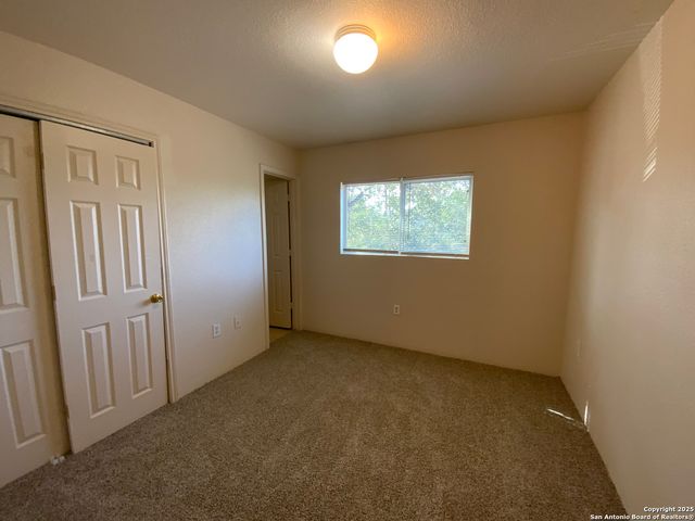 8915 Maverick Draw, San Antonio, TX 78250