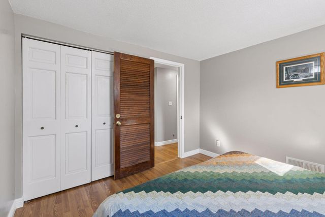4415 Victoria Street N, Shoreview, MN 55126