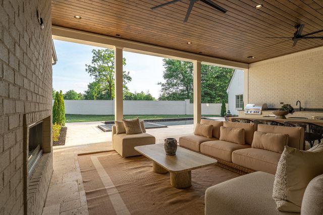 1109 McCall Ct, Brentwood, TN 37027