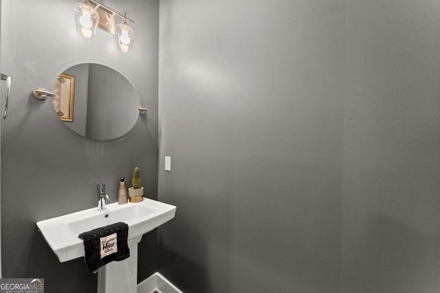 53 Moda Lane, Atlanta, GA 30316