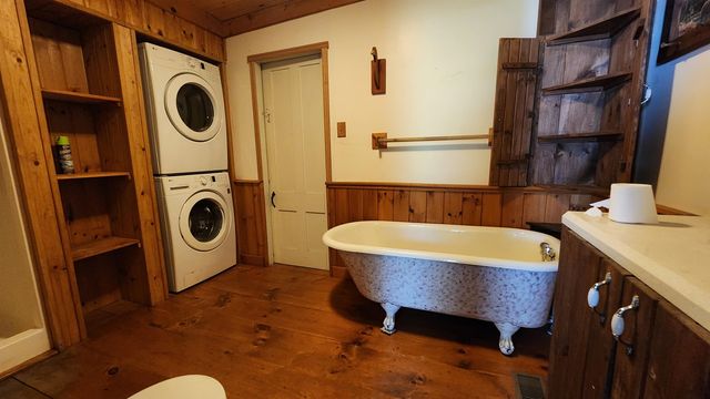 79 Lund Lane, Granby, VT 05840