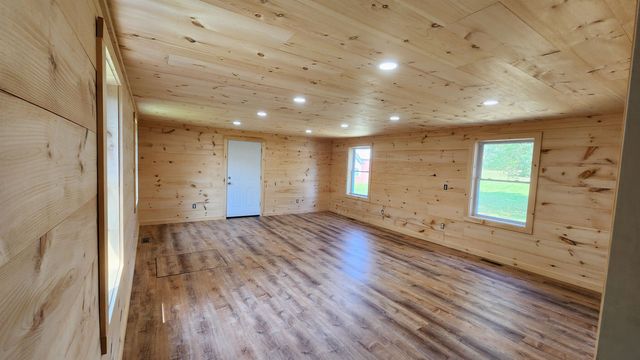 79 Lund Lane, Granby, VT 05840