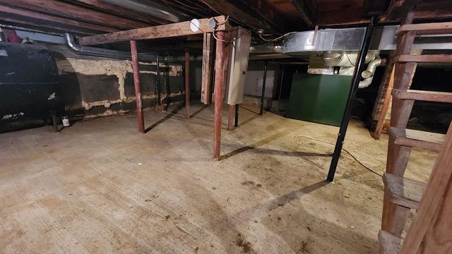 79 Lund Lane, Granby, VT 05840