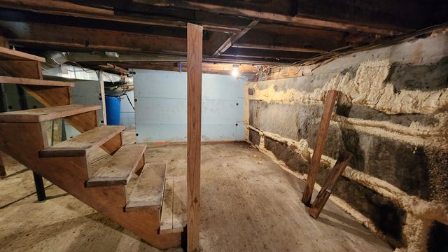 79 Lund Lane, Granby, VT 05840