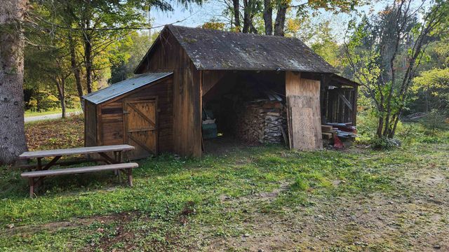 79 Lund Lane, Granby, VT 05840