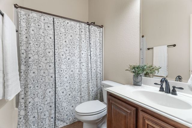 1008 Langford Court, Anna, TX 75409