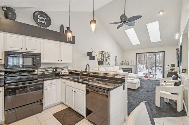 45 Maier Circle, Gates, NY 14559