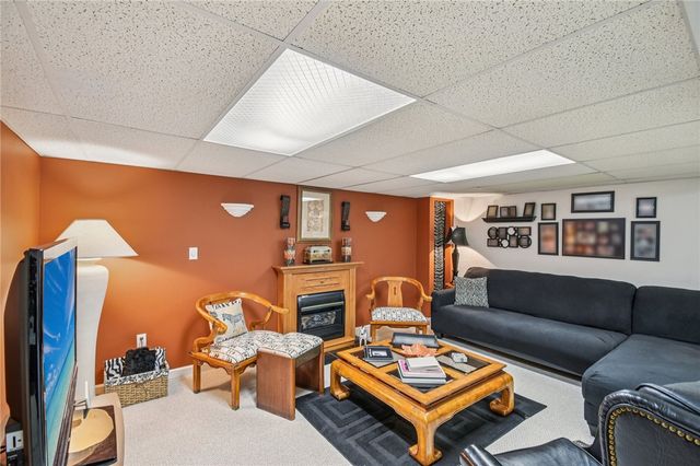 45 Maier Circle, Gates, NY 14559