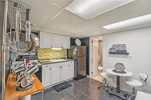 45 Maier Circle, Gates, NY 14559