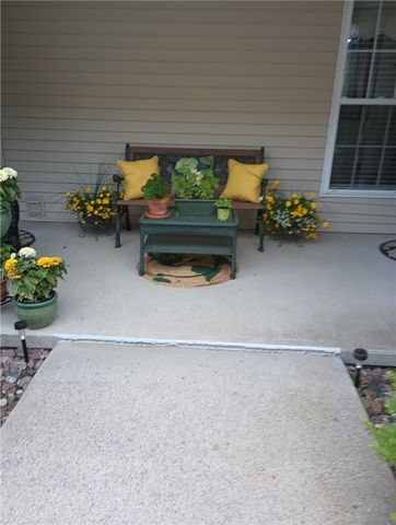 45 Maier Circle, Gates, NY 14559