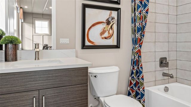 533 HAMMOCK OAKS BOULEVARD, Lady Lake, FL 32159