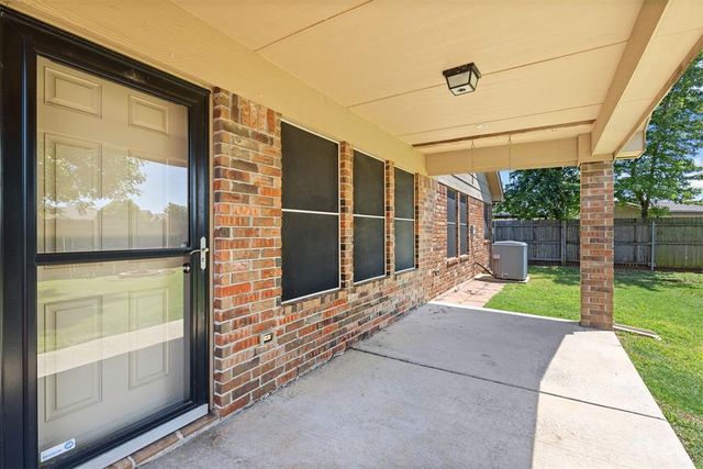 15809 Windstop Court, Oklahoma City, OK 73170