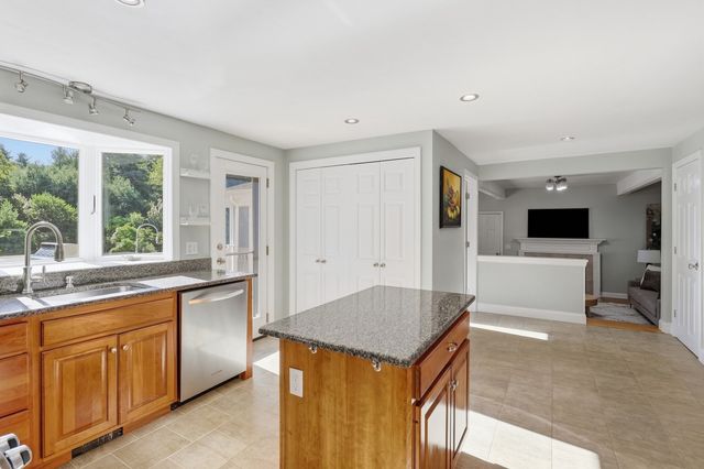 320 Heald Road, Carlisle, MA 01741