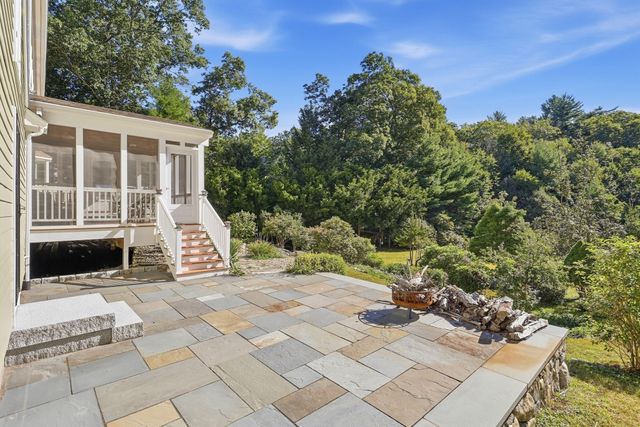 320 Heald Road, Carlisle, MA 01741