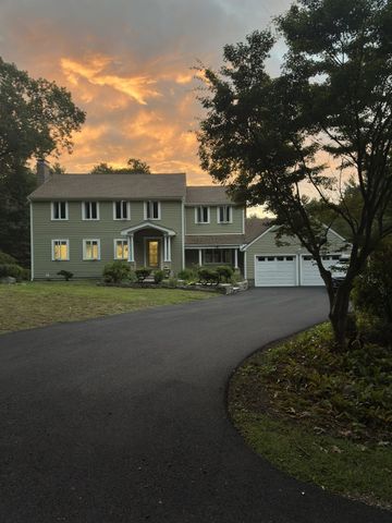 320 Heald Road, Carlisle, MA 01741