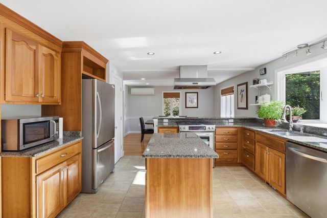 320 Heald Road, Carlisle, MA 01741