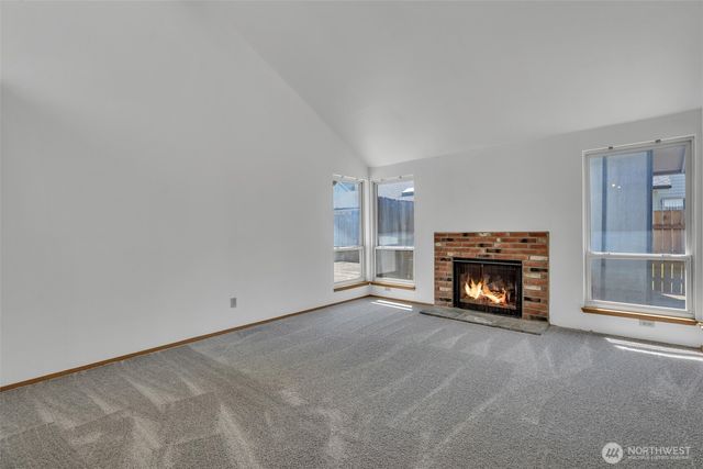 1204 31st St NE, Auburn, WA 98002