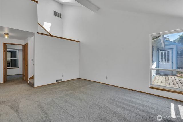 1204 31st St NE, Auburn, WA 98002
