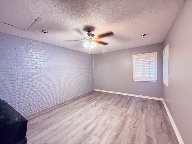 15331 Silverman Street, Houston, TX 77598