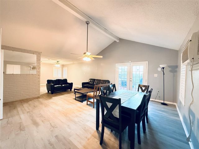 15331 Silverman Street, Houston, TX 77598