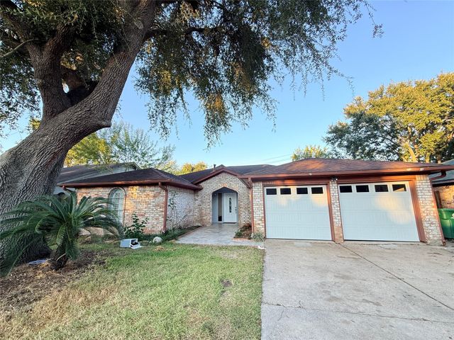 15331 Silverman Street, Houston, TX 77598