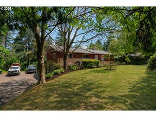 6210 Nw BERNIE Dr, Vancouver, WA 98663