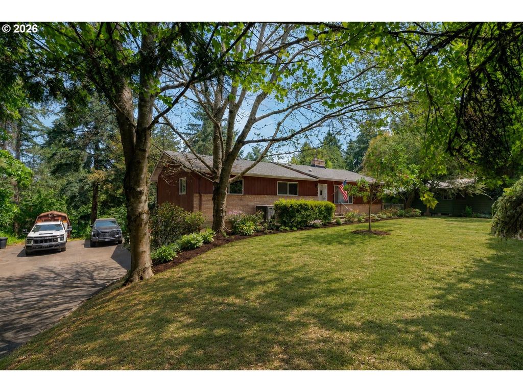 6210 Nw BERNIE Dr, Vancouver, WA 98663