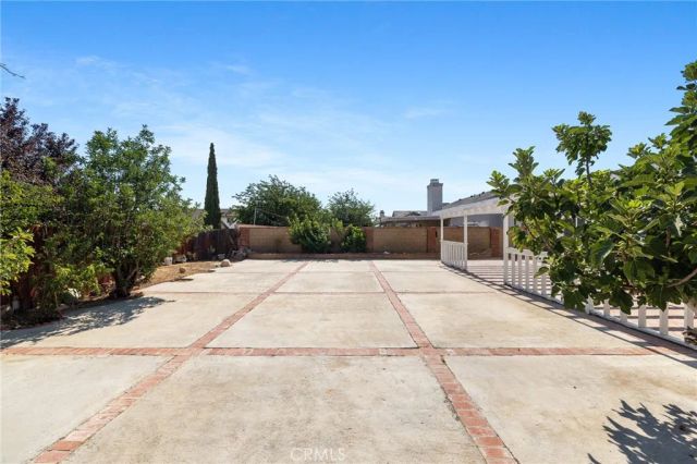 4753 E Avenue R11, Palmdale, CA 93552