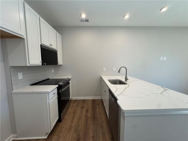 1387 Breezy Circle SE 88, Atlanta, GA 30315