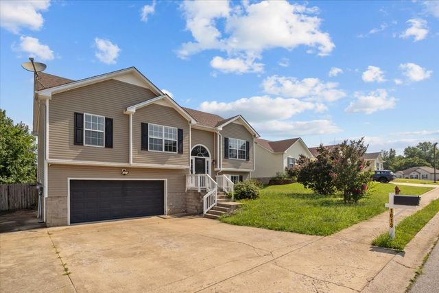1613 Broad Cir, Clarksville, TN 37042