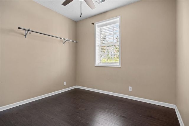 1613 Broad Cir, Clarksville, TN 37042