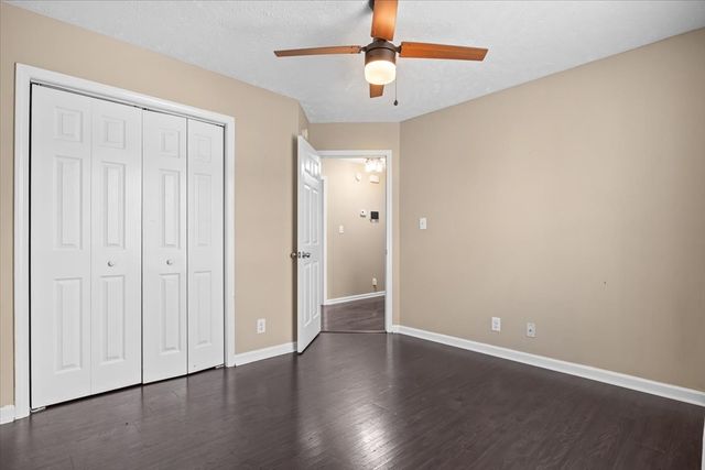 1613 Broad Cir, Clarksville, TN 37042