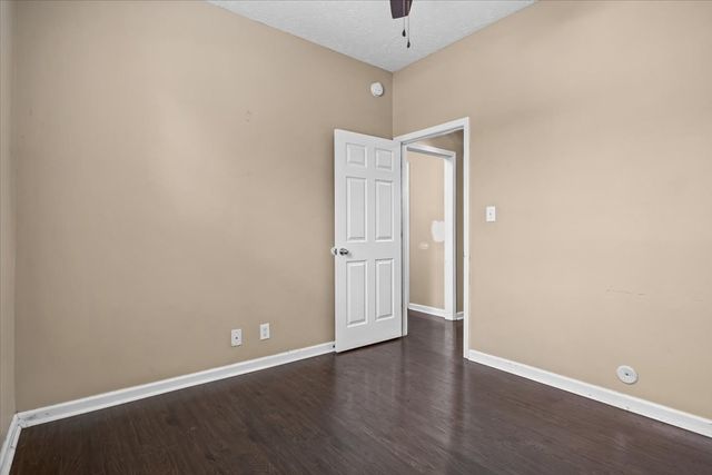 1613 Broad Cir, Clarksville, TN 37042
