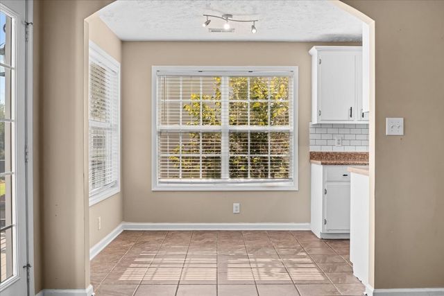 1613 Broad Cir, Clarksville, TN 37042