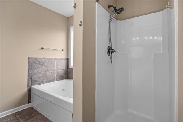 1613 Broad Cir, Clarksville, TN 37042