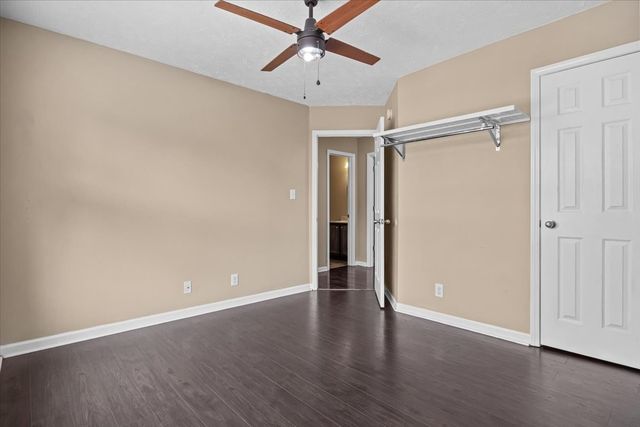 1613 Broad Cir, Clarksville, TN 37042