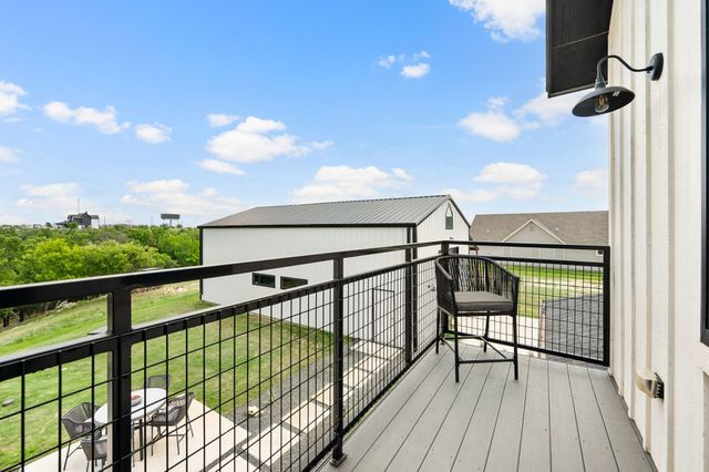 130 Nicholas Way, Decatur, TX 76234