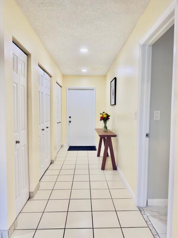 8765 Azalea Court 204, Tamarac, FL 33321