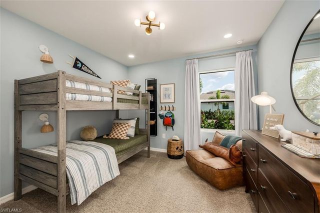 247 Lakeside Breeze WAY, Lehigh Acres, FL 33936