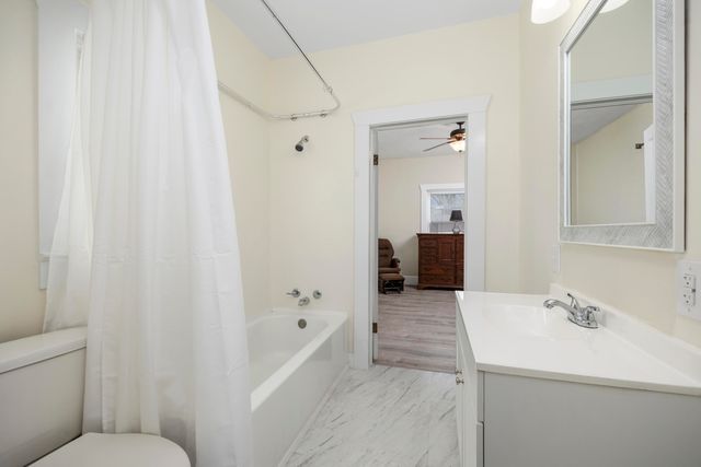 2111 N Rogers Avenue, Springfield, MO 65803